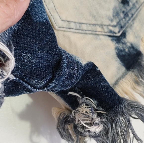 Sneak Peek Distressed High Rise Cut Off Denim Shorts - Picture 8 of 10